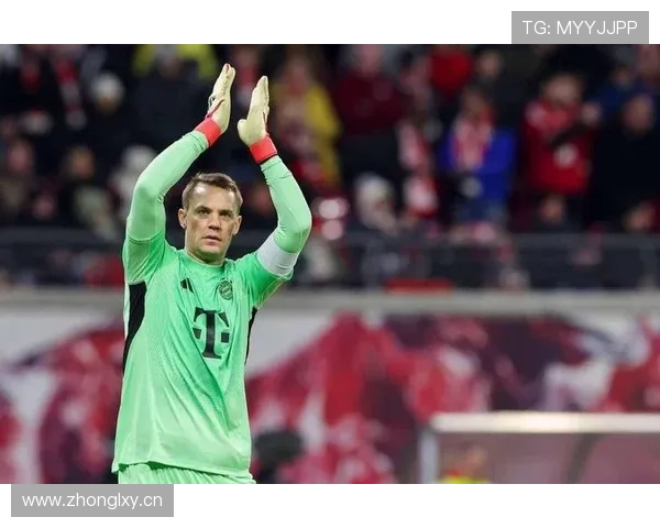 诺伊尔反应速度分析：本赛季扑救表现稳健，关键反应数据持续提升